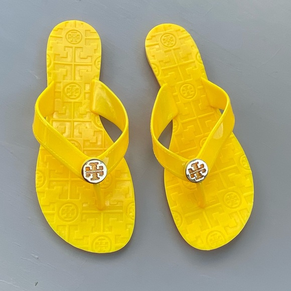 COPY - Tory Burch flip flops size 6 - Picture 3 of 5